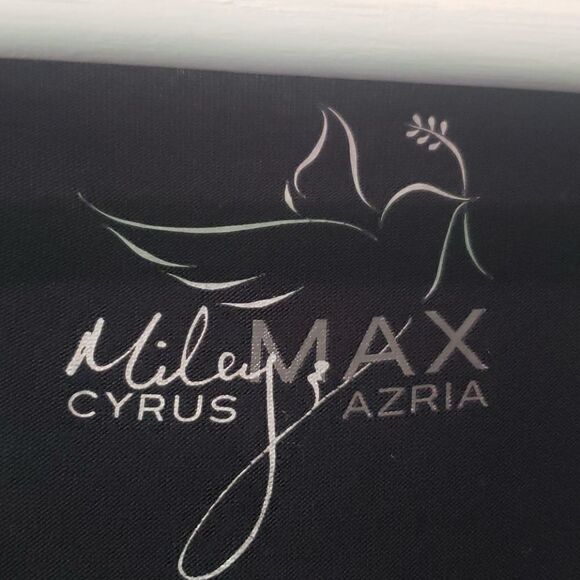 Black bow sequin embellished racerback tank - Picture 3 of 4